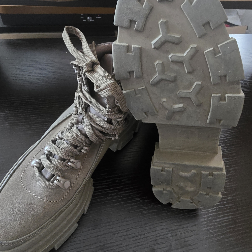 Zara Olive Green Chunky Heel Combat Hiking Boots - Picture 7 of 8